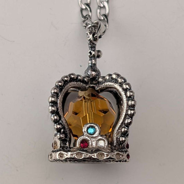 1979 British Vintage Crown Pendant Necklace GDM