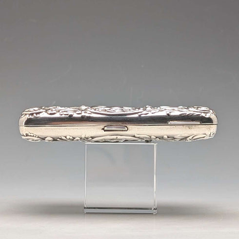 Tarjetero de plata de ley victoriano, 1898, con decoración en relieve, de Joseph Gloster, extra grueso, apertura doble, 127g, en excelente estado.
