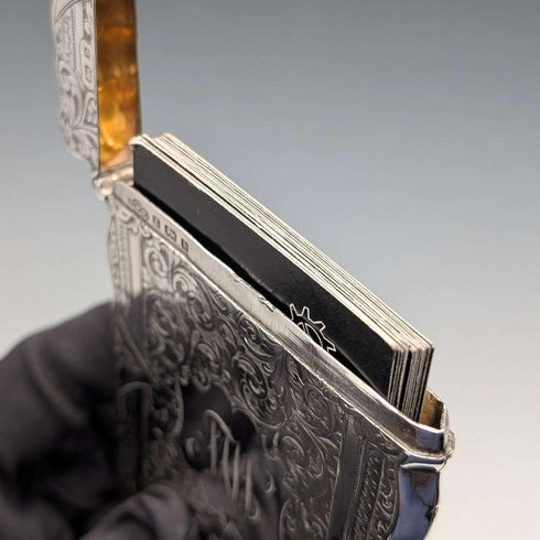 1901年 英国アンティーク スクロール彫刻 純銀製カードケース 68g WILLIAM M. HAYES