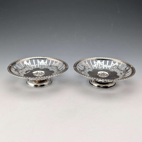 1910年 英国古董 纯银制小型带脚碟子一对 总重104g Mappin&Webb