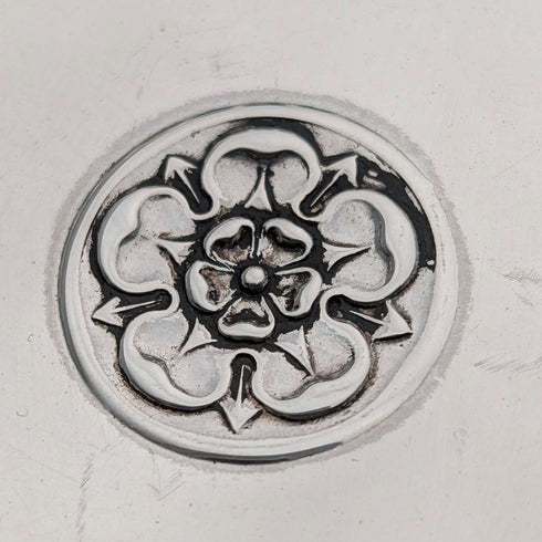 1910年 英国古董 纯银制小型带脚碟子一对 总重104g Mappin&Webb