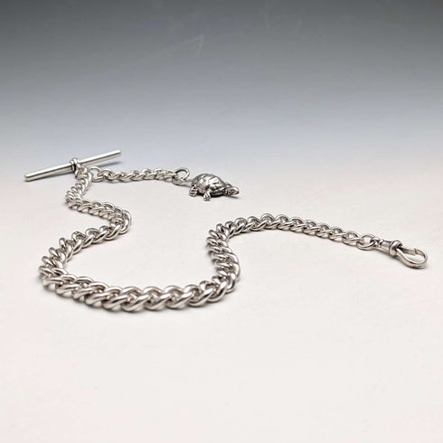 Cadena Albert de plata esterlina, extra gruesa, antigua británica de alrededor de 1900, 71 g, con dije de tortuga