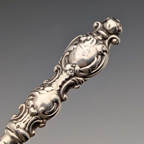 1901年 英国アンティーク 純銀ハンドル シューホーン 靴べら Levi&Salaman
Calzador antiguo inglés de 1901 con mango de plata de ley, Levi & Salaman