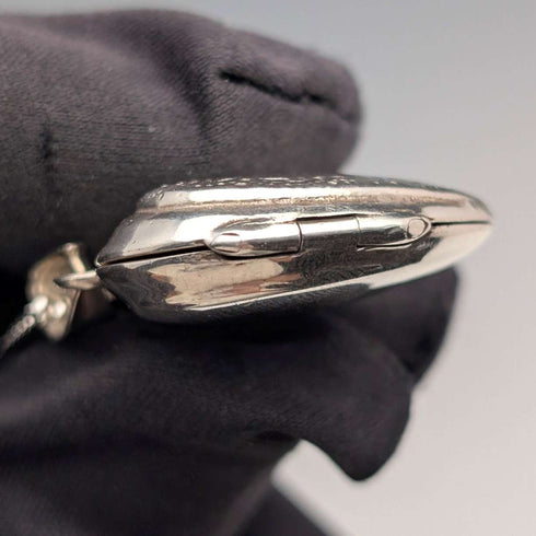 Colgante relicario vintage de plata de ley en forma de corazón con cadena de plata de ley, 7,3 g en total