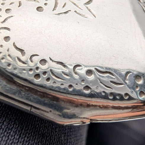 Colgante relicario vintage de plata de ley en forma de corazón con cadena de plata de ley, 7,3 g en total