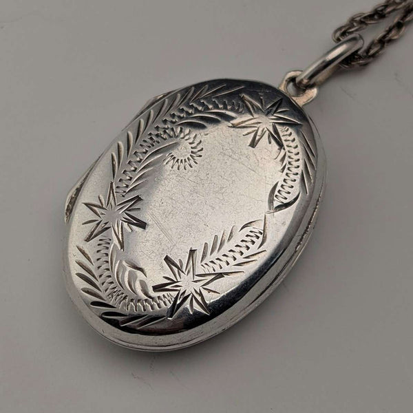 Colgante relicario vintage de plata esterlina con forma ovalada, incluye collar de plata esterlina, peso total 10.4g