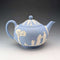 Tetera Wedgwood vintage británica Jasperware azul pálido