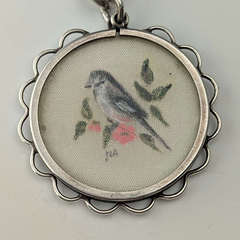 Hacia 1915, cadena Albert de plata esterlina antigua inglesa, 36 g, con dije de pajarito pintado a mano
