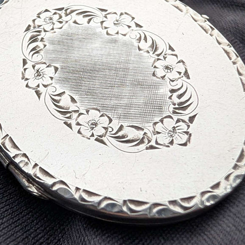 Colgante relicario ovalado de plata de ley vintage británica con cadena de plata de ley, 19 g en total DJ