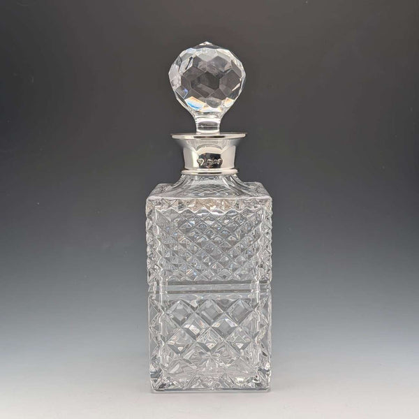 1983年 英国ヴィンテージ カットガラス 角型デキャンタ 純銀装飾 Garrard&Co