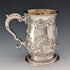 Taza de plata de ley con decoración floral, Jorge III, Gran Bretaña, 1765, 201 g, Walter Brind