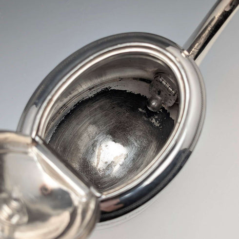 Tetera de plata chapada, antigua, de fabricación británica (Walker & Hall), circa 1900