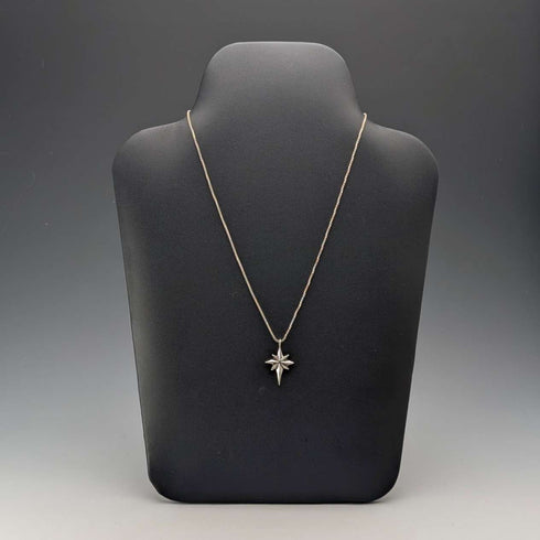 Colgante vintage de plata de ley en forma de estrella con cadena de plata de ley, 8 g en total