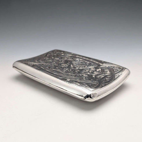 Cigarera de plata esterlina antigua inglesa de 1907, decoración en relieve detallada, 163g, Joseph Gloster