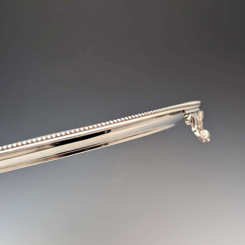 1890年 英国アンティーク 純銀製 脚付きサルヴァ カードトレイ直径26cm 517g Elkington