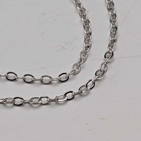 Colgante de plata vintage con dijes de niño y niña, incluye cadena de plata de ley, peso total 6.2g