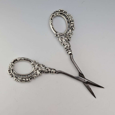British Antique Pure Silver Handle Grooming Scissors Levi & Salaman