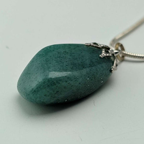 Vintage Aventurine Pendant & Sterling Silver Necklace