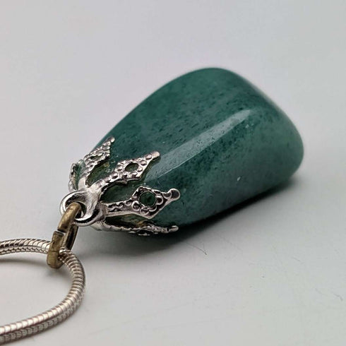 Vintage Aventurine Pendant & Sterling Silver Necklace