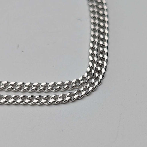 Colgante relicario ovalado de plata de ley vintage, con collar de plata de ley, 5.4 g en total