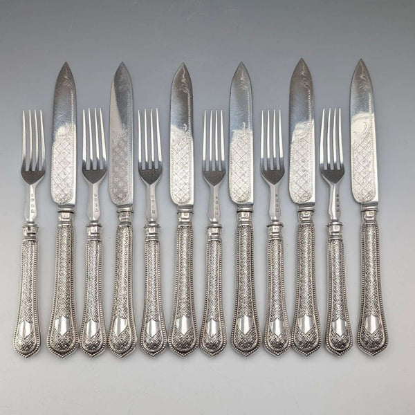 約1867年英國羅伯茲和貝爾克公司出品的古董純銀柄餐具(6對)。