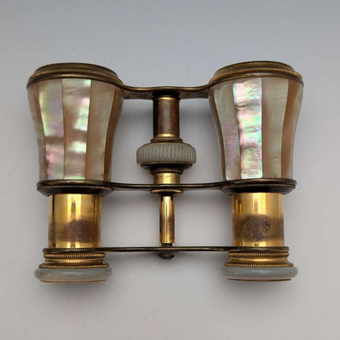 Gemelos de ópera franceses antiguos con decoración de nácar, con estuche, Colmont FT