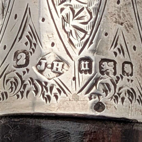 1935年英國復古棕色桿身狗頭形手柄純銀手杖,86厘米,喬納森·豪厄爾
