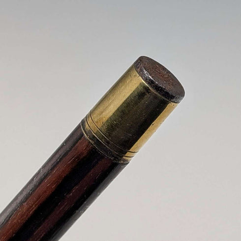 1935年英國復古棕色桿身狗頭形手柄純銀手杖,86厘米,喬納森·豪厄爾