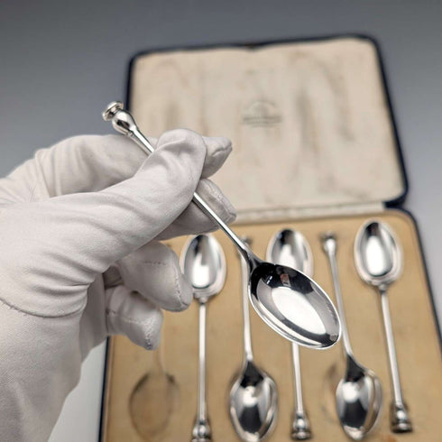 Juego de 6 cucharillas de té de plata de ley vintage británicas de 1932, 88 g en total, de Mappin & Webb, con estuche.