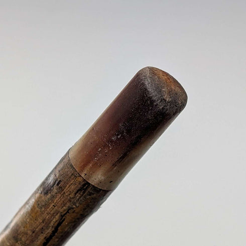 复古棕色杆身弯柄镍带装饰手杖 94cm