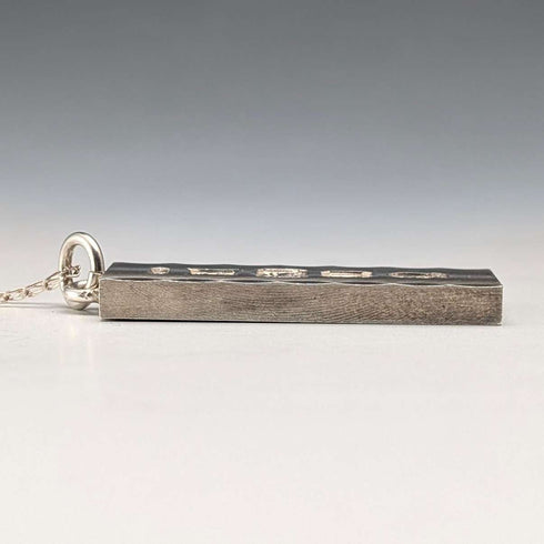 Colgante de lingote de plata de ley vintage británico de 1977 conmemorativo del Jubileo, con cadena de plata de ley, peso total 30,3 g