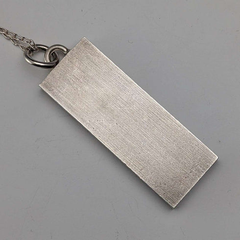 Colgante de lingote de plata de ley vintage británico de 1977 conmemorativo del Jubileo, con cadena de plata de ley, peso total 30,3 g