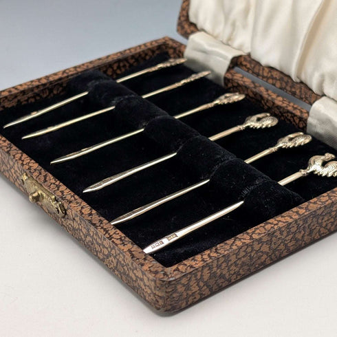 Juego de 6 palillos para cóctel de plata de ley, vintage, Reino Unido 1958, 19 g en total, Walker & Hall, con estuche.