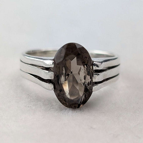 Vintage sterling silver smoky quartz ring (size 14)