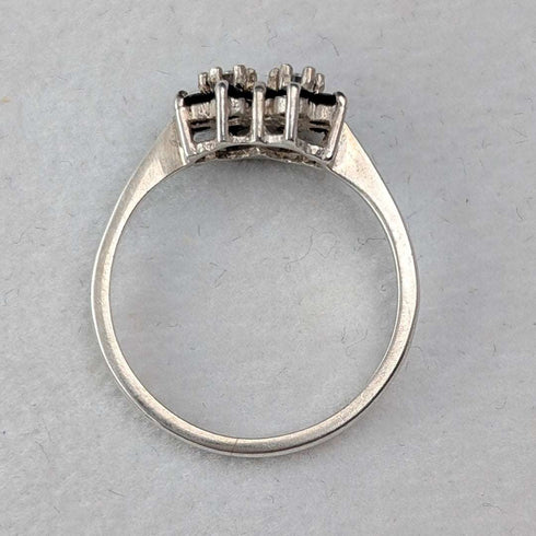 Anillo vintage británico de plata de ley con doble racimo azul y transparente (talla 11)