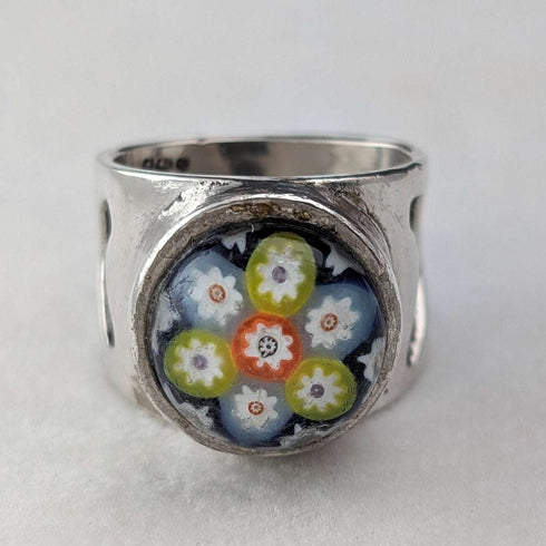 Anillo vintage escocés de plata de ley y cristal de Caithness con diseño millefiori (talla 15)