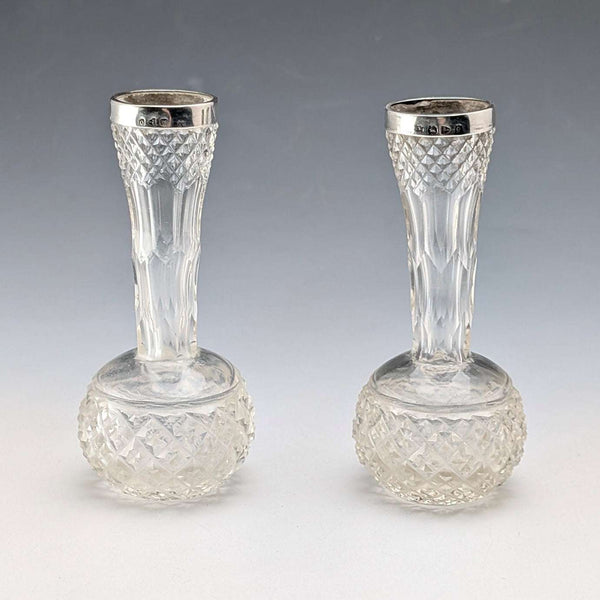 1897年 英国アンティーク カットガラス&純銀装飾 小型一輪挿し 花瓶ペア