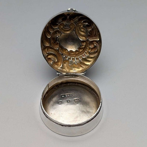1899年 英国アンティーク 純銀製 小型ピルケース 5.9g M Bros
