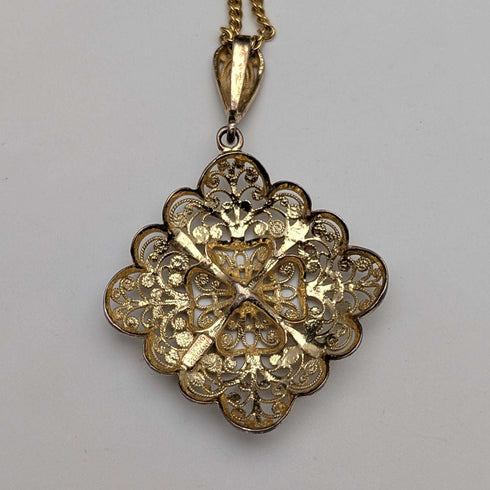 Colgante de filigrana de plata de ley chapada en oro, vintage alemán, con cadena nueva.