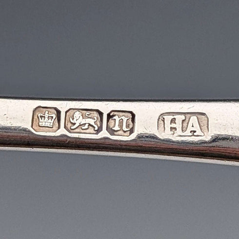 Cuchara de bautizo de plata esterlina antigua inglesa de 1905, 37 g, de Atkin Brothers, en estuche