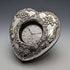 Soporte para reloj de bolsillo de plata esterlina victoriano con forma de corazón, Inglaterra, circa 1899, con reloj de bolsillo REVUE