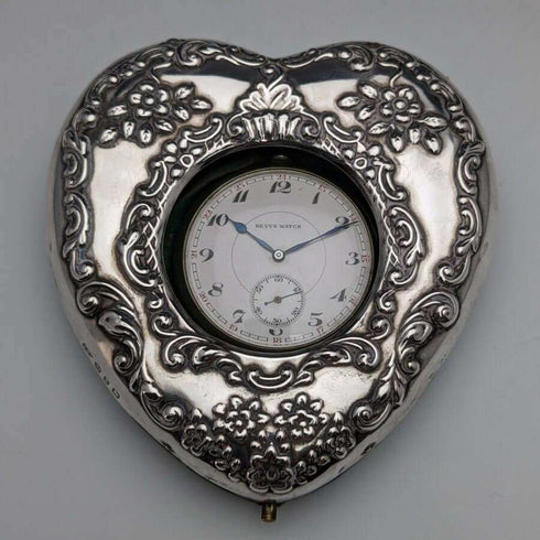 Soporte para reloj de bolsillo de plata esterlina victoriano con forma de corazón, Inglaterra, circa 1899, con reloj de bolsillo REVUE