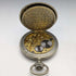 Soporte para reloj de bolsillo de plata esterlina victoriano con forma de corazón, Inglaterra, circa 1899, con reloj de bolsillo REVUE