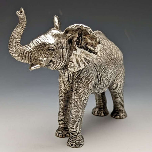 Escultura de pequeño elefante chapada en plata, 277 g, Country Artists, Reino Unido