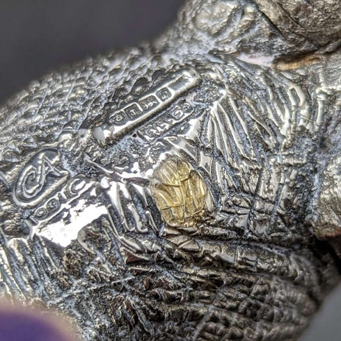 Escultura de pequeño elefante chapada en plata, 277 g, Country Artists, Reino Unido