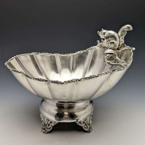 Cuenco para frutos secos de plata chapada, con decoración de ardilla, antigüedad estadounidense de finales del siglo XIX, 481 g