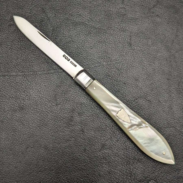 Navaja plegable vintage británica de 1926, mango de nácar y hoja de plata esterlina, Harrison Fisher