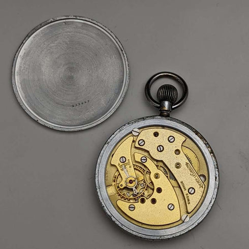 Reloj de bolsillo militar británico de la Segunda Guerra Mundial, Jaeger-LeCoultre Broad Arrow, vintage de alrededor de 1940, en buen estado de funcionamiento.