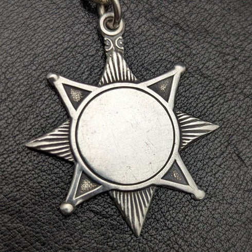 Cadena Albert de plata esterlina (925) antigua británica de alrededor de 1900, 55 g, con medalla tipo fob