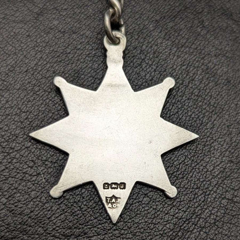 Cadena Albert de plata esterlina (925) antigua británica de alrededor de 1900, 55 g, con medalla tipo fob
